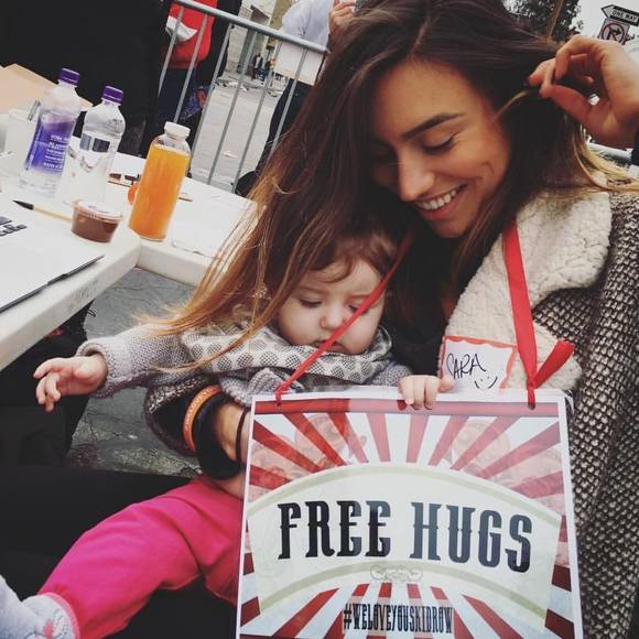 Meet your Posher, Sara - Picture 1 of 1